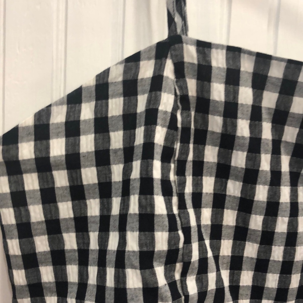 Fun Spring Checked Top! - image 2